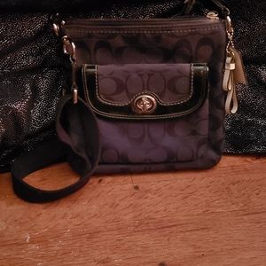 Small Coach shoulder crossbody bag
